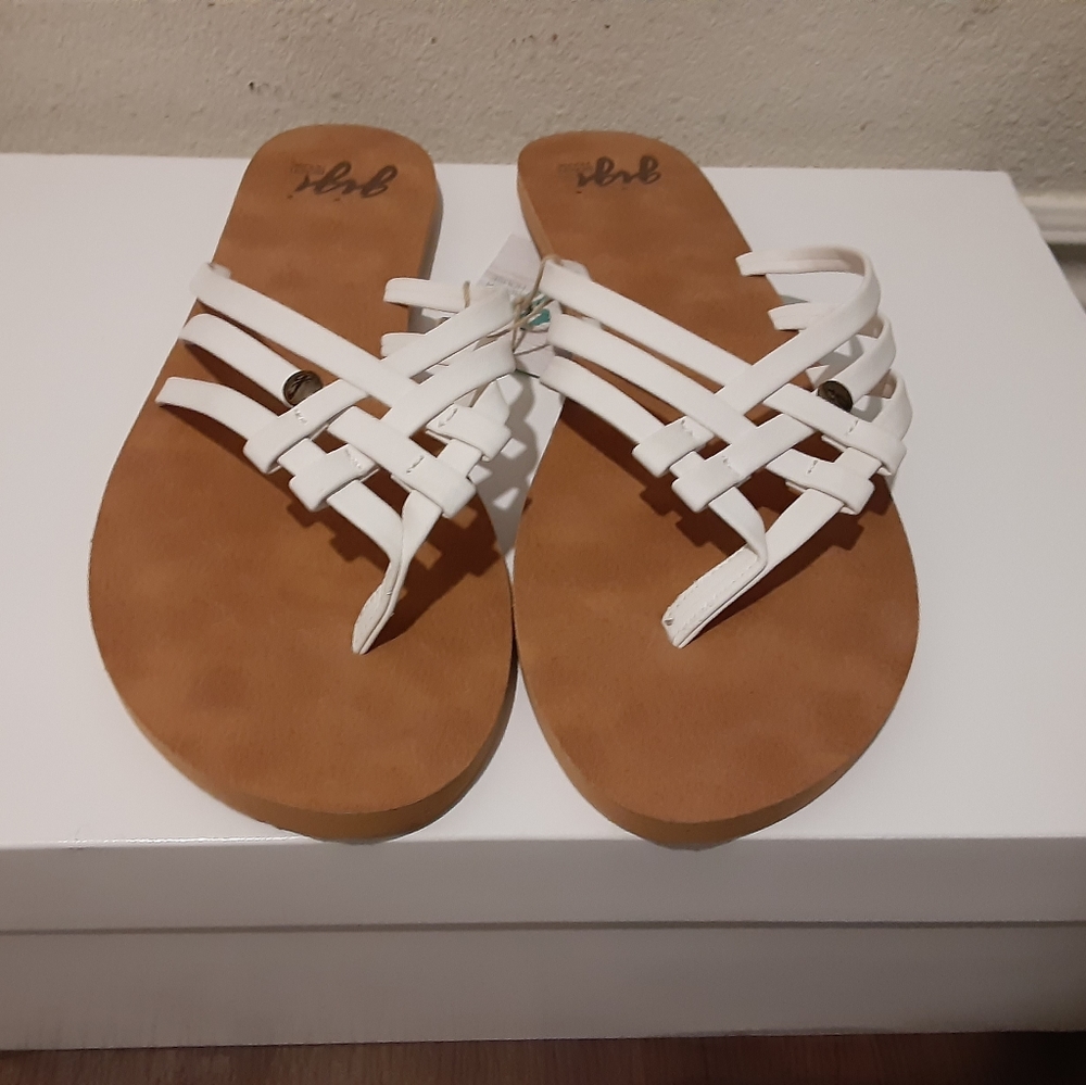 Gigi sandals